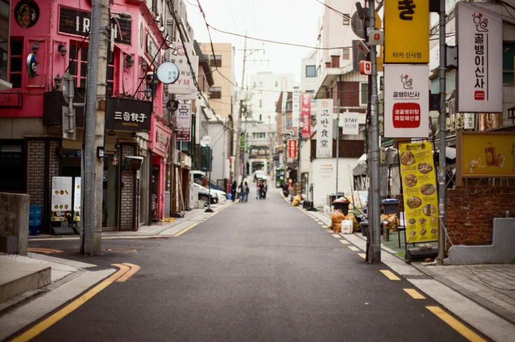 Unsplashで見つかる、飾らない日常を切り取ったリアルな韓国の風景